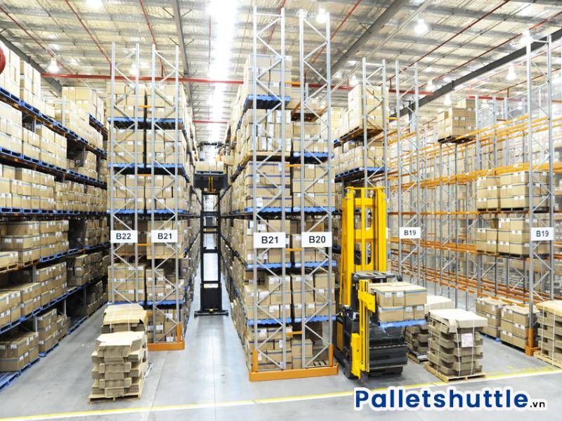 Kệ hàng VNA dùng cho lối đi hẹp