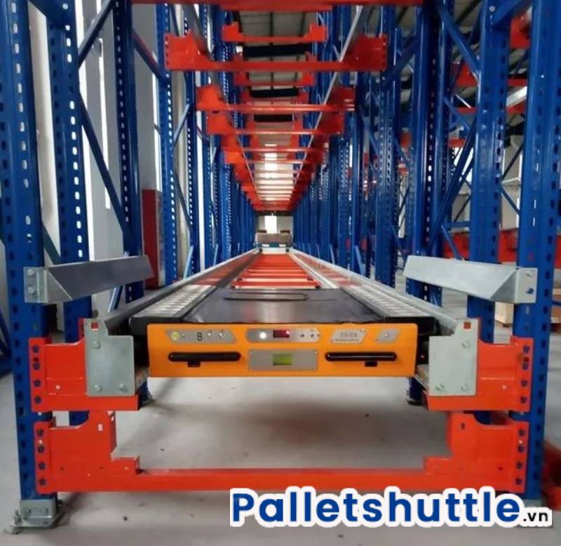 Kệ radio shuttle giúp bảo quản hàng hóa hiệu quả