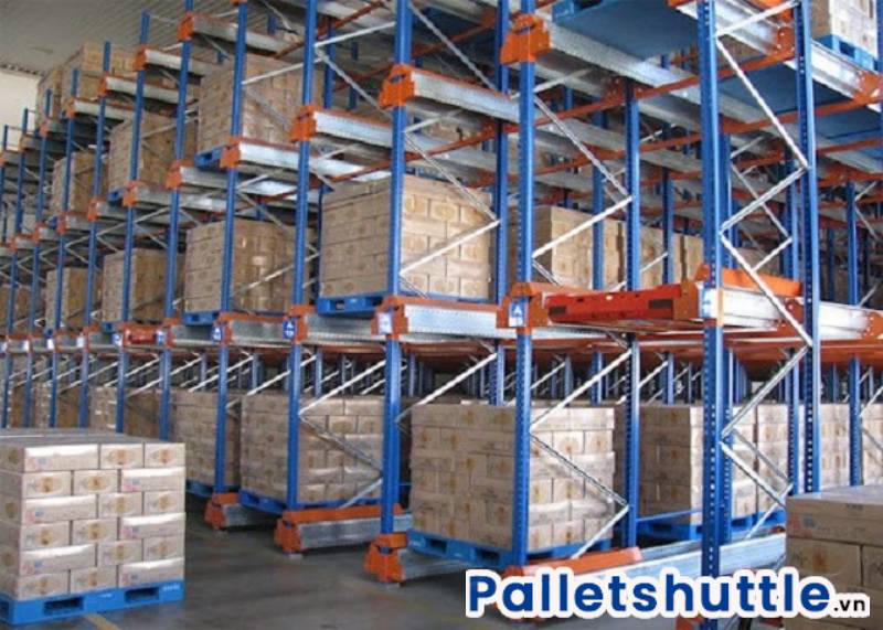 Kệ tự động giúp tận dụng triệt để không gian nhà kho