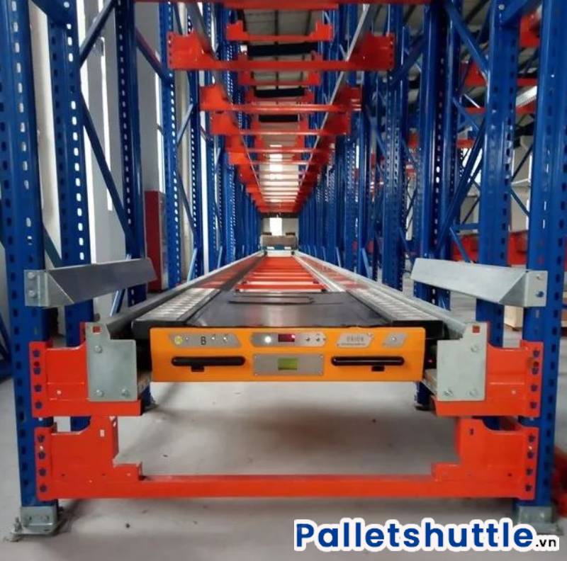 Không gian kho hàng được tối ưu khi sử dụng hệ thống kệ hàng thông minh